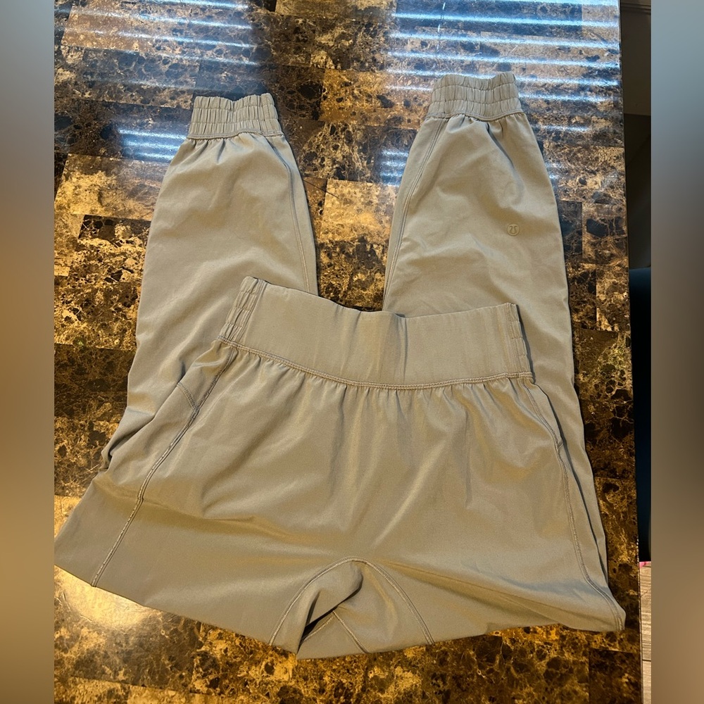 Lululemon jogger